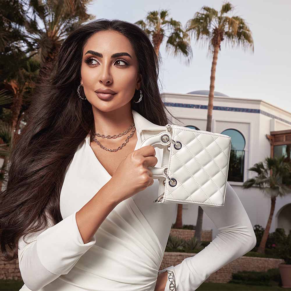 Sunbling Women's White Satchel image number 0